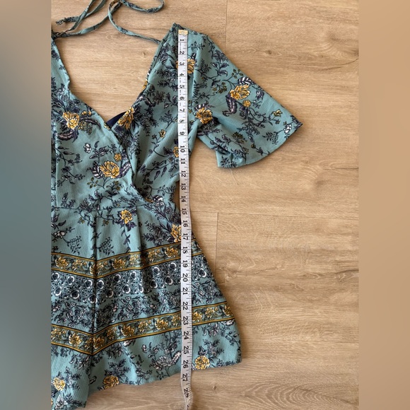 Blue Rain Floral romper SZ XS - Picture 5 of 8